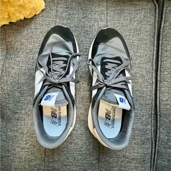 Men’s New Balance 237 sneaker size 9.5 - Picture 5 of 7